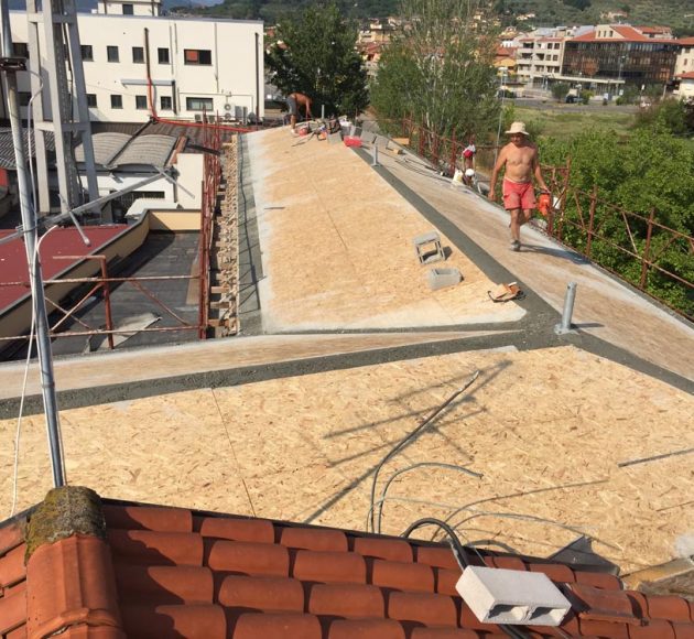 COPERTURA IN LEGNO Ferretti Costruzioni